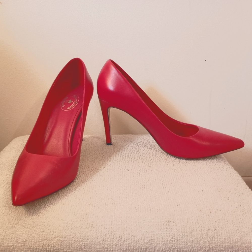 EUC Elegant Red Women's Brooks Brothers Pumps Heels Stilettos Shoes 9 1/2